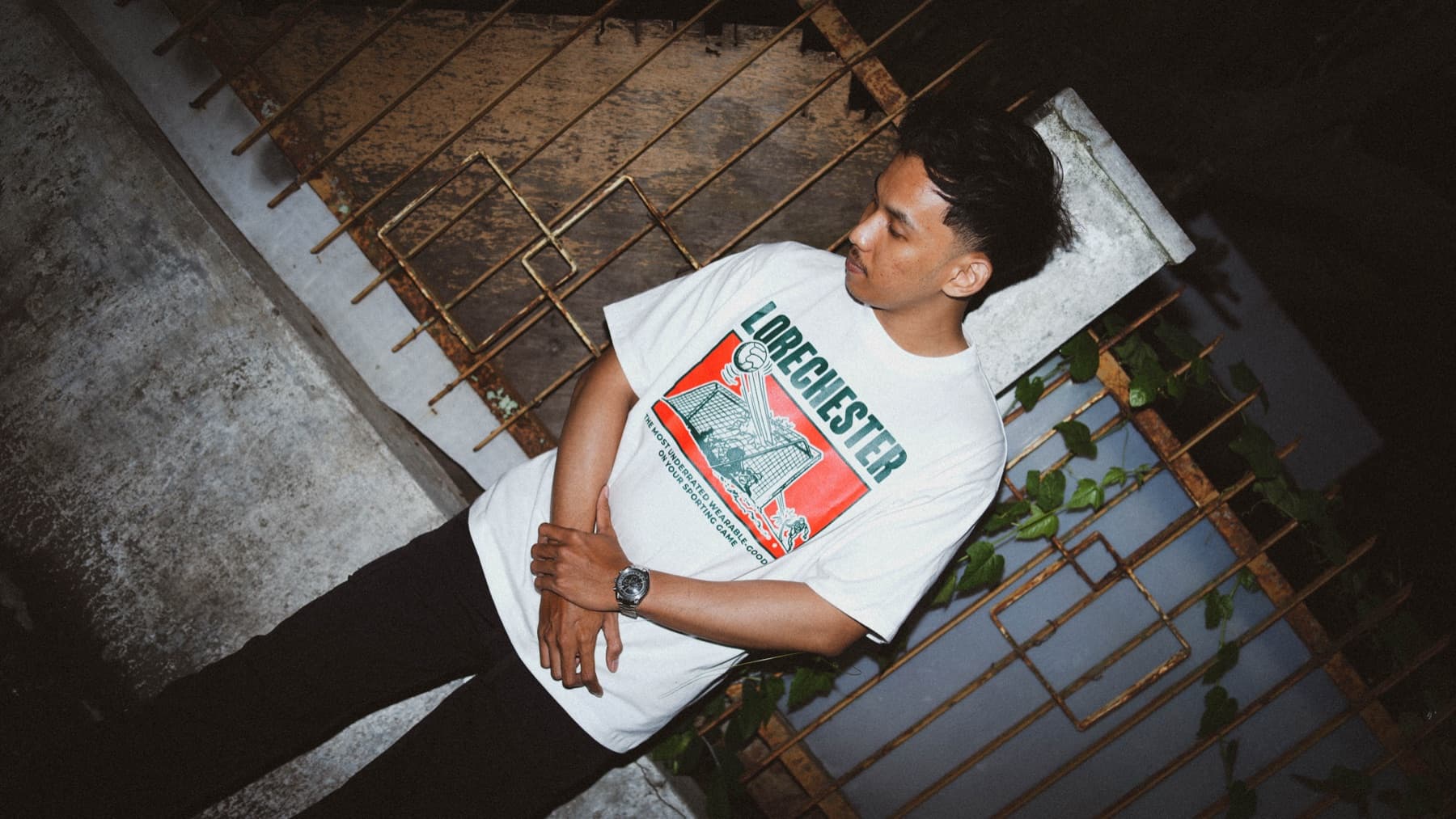 Alley, flash